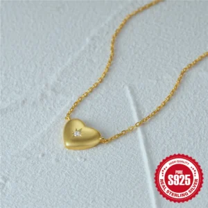 CANNER-925-Sterling-Silver-Love-Heart-Necklace-For-Women-2023-New-Trendy-Lip-Chain-Simple-Pendant-2.webp