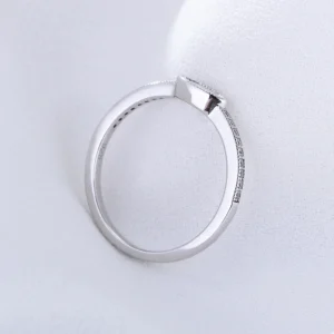 Fulsun-Factory-sale-2023-new-products-925-sterling-silver-engagement-personalize-Marquise-Cut-Ring-3.webp