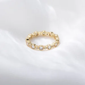 Fulsun-Hot-Design-Round-Cz-Zircon-Stone-Ring-Bezel-Setting-Accessory-Woman-Trendy-Jewelry-Eternity-Ring-1.webp