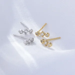 Fulsun-Wholesale-Elegant-Women-Three-Round-Classic-Jewelry-14k-18K-Gold-Plated-CZ-Stone-Channel-Setting-3.webp