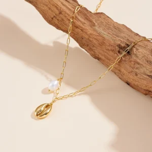 Fulsun-Wholesale-Jewelry-925-Sterling-Silver-Gold-Plated-Summer-Natural-Freshwater-Pearl-Shell-Shaped-Necklace-For-3.webp