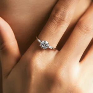 MODIAN-1-0CT-Round-Moissanite-Ring-D-Color-Lab-Diamond-Classic-925-Sterling-Silver-Wedding-Engagement-5.webp
