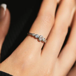 MODIAN-925-Sterling-Silver-Basic-Simple-Sparkling-Oval-Zirconia-Ring-For-Women-Wedding-Statement-Fine-Jewelry-1.webp
