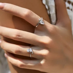 MODIAN-925-Sterling-Silver-Irregular-Oval-Zirconia-Luxury-Ring-Liquid-Metal-Unique-Fashion-Rings-For-Women-2.webp