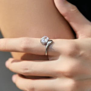 MODIAN-Liquid-Shape-Metal-Rings-925-Sterling-Silver-Dazzling-Oval-Zircon-Finger-Ring-For-Women-Party-1.webp