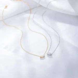 New-Style-Lower-Price-925-Zircon-Stone-Marquise-Pendant-Claw-Setting-Necklace-4.webp