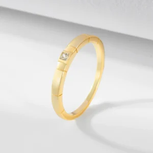 Petite-Ridged-zircon-Diamond-Band-ring-silver-plated-platinum-couple-engagement-ring-for-women-3.webp