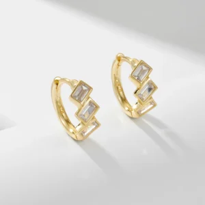 Popular-Hip-hop-Style-Simple-Stone-Huggies-Earrings-925-Sterling-Silver-18k-Gold-Plated-Jewelry-for-2.webp