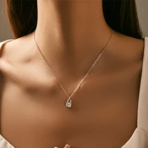 YANLOK-925-Sterling-Silver-0-5-Carat-D-Color-Moissanite-Exquisite-Lock-Pendant-Necklace-For-Women-1.webp