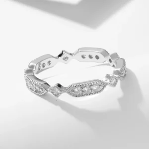 fulsun-designer-women-Geometric-Cubic-Diamond-Ring-3.webp