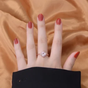 manufacture-wholesale-female-gemstone-ring-925-Sterling-Silver-Rose-Gold-Plated-CZ-natural-Rose-Quartz-wedding-4.webp