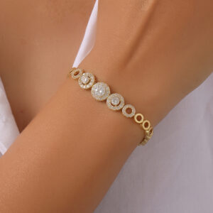 DAZZ7534904-2.jpg