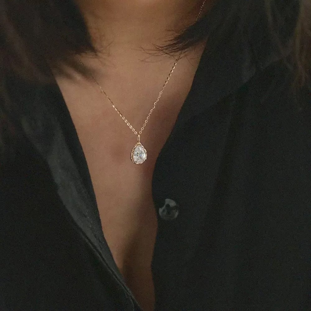 925 Sterling Silver 18K Gold Plated Vintage Teardrop Cubic Zirconia Pendant Necklace for Women